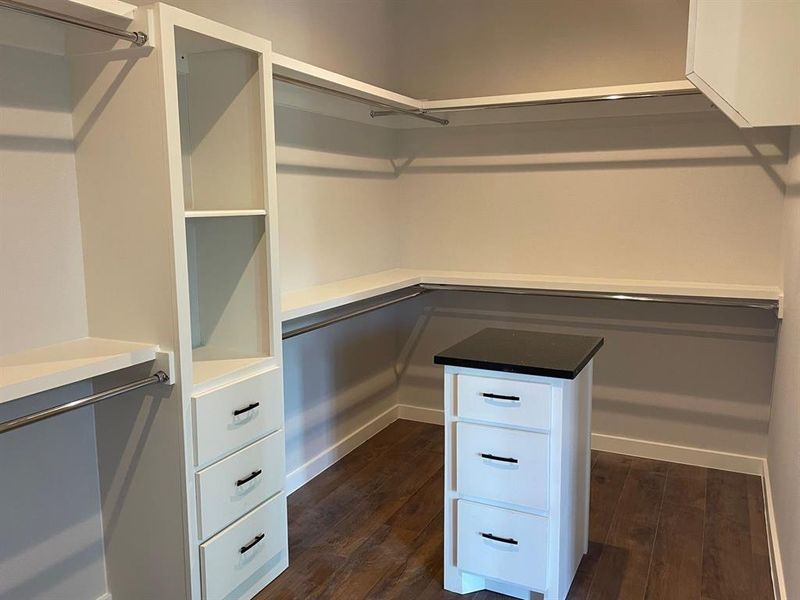 Furnished interior view inside a new home in , Dallas (Image 6). Furnished interior view inside a new home in , Dallas (Image 6).