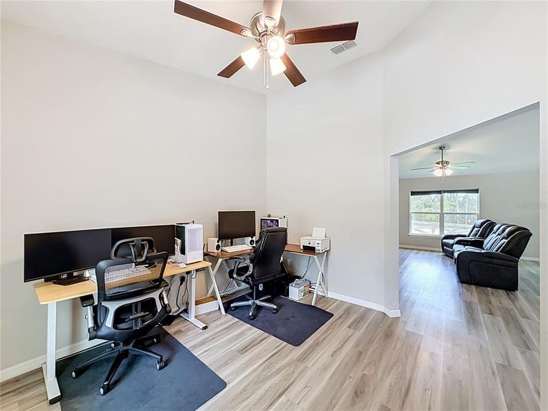 Furnished interior view inside a new home in , Dunnellon (Image 8).