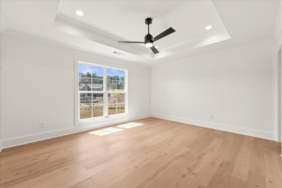 Spacious, unfurnished interior of a new home in , Greensboro (Image 37).
