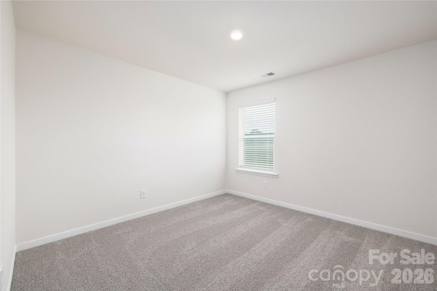 Spacious, unfurnished interior of a new home in Brinkley Ridge, Kings Mountain (Image 18).