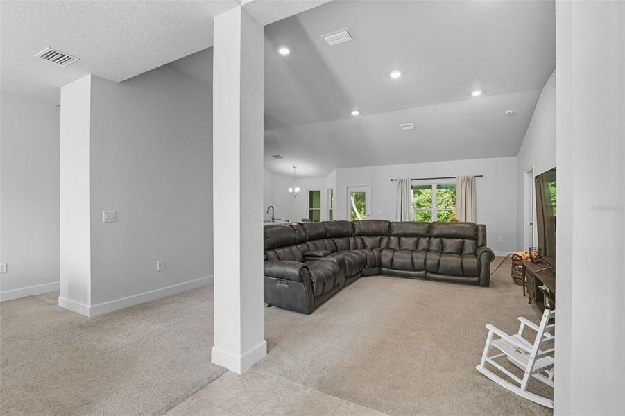 Image 33 of a home in Spring Hill.