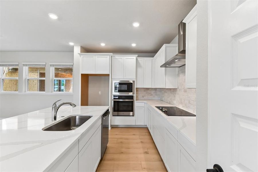 Furnished interior view inside a new home in Weslyn Park in Sunbridge 34', St. Cloud (Image 12).