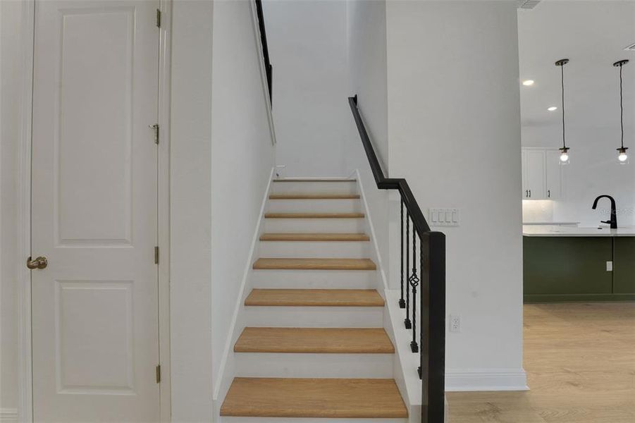 Spacious, unfurnished interior of a new home in Palms at Windermere, Windermere (Image 37). Spacious, unfurnished interior of a new home in Palms at Windermere, Windermere (Image 37).