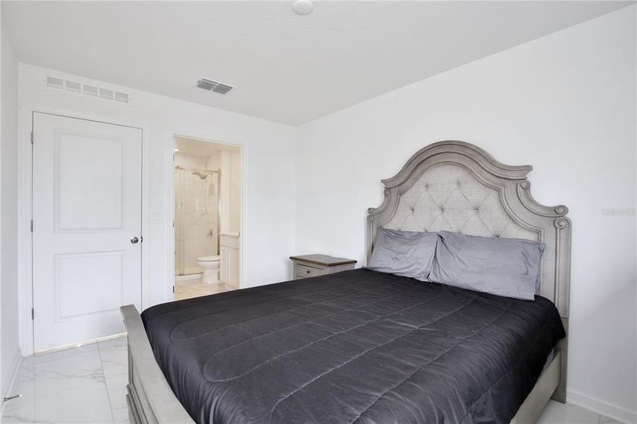 Furnished interior view inside a new home in Peace Creek Reserve, Winter Haven (Image 12).