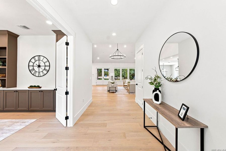 Furnished interior view inside a new home in , Boerne (Image 34).