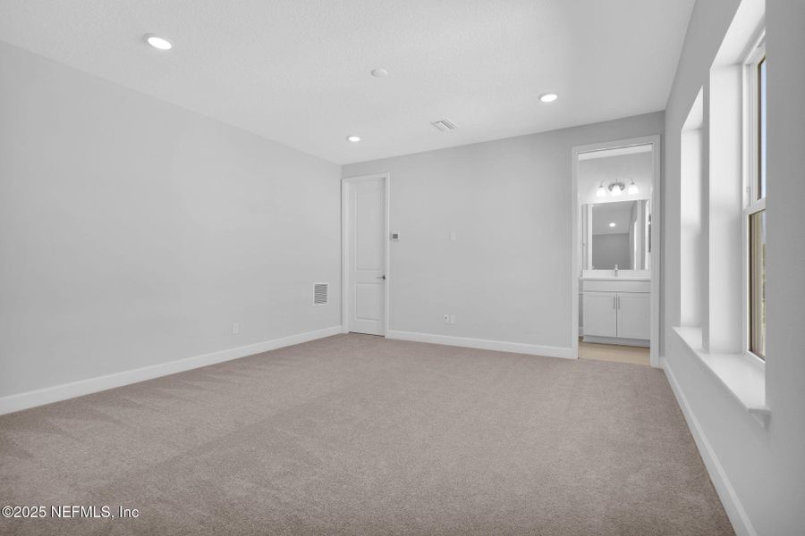 Spacious, unfurnished interior of a new home in Crosswinds at Nocatee, Ponte Vedra Beach (Image 24). Spacious, unfurnished interior of a new home in Crosswinds at Nocatee, Ponte Vedra Beach (Image 24).