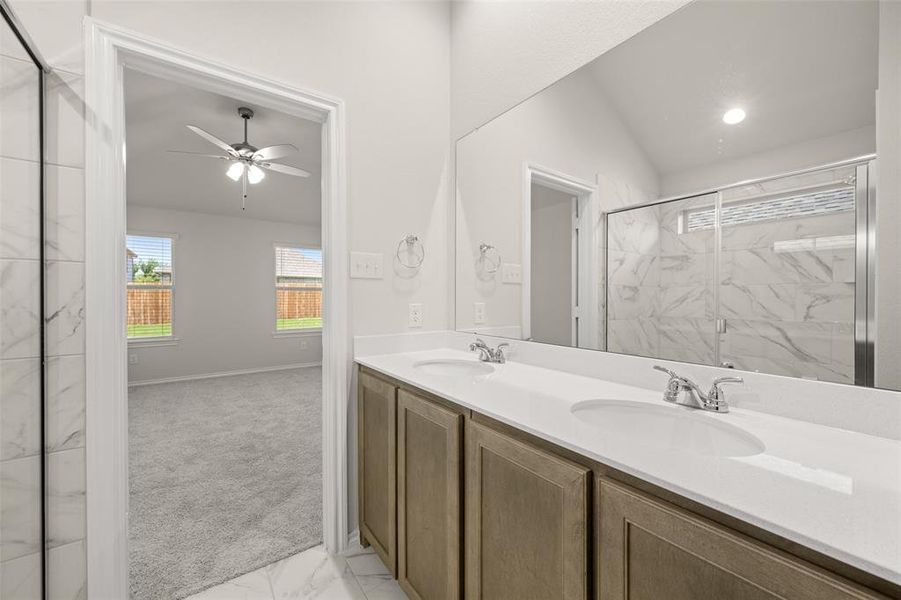 2109 Hickory- Primary Suite-6 2109 Hickory- Primary Suite-6