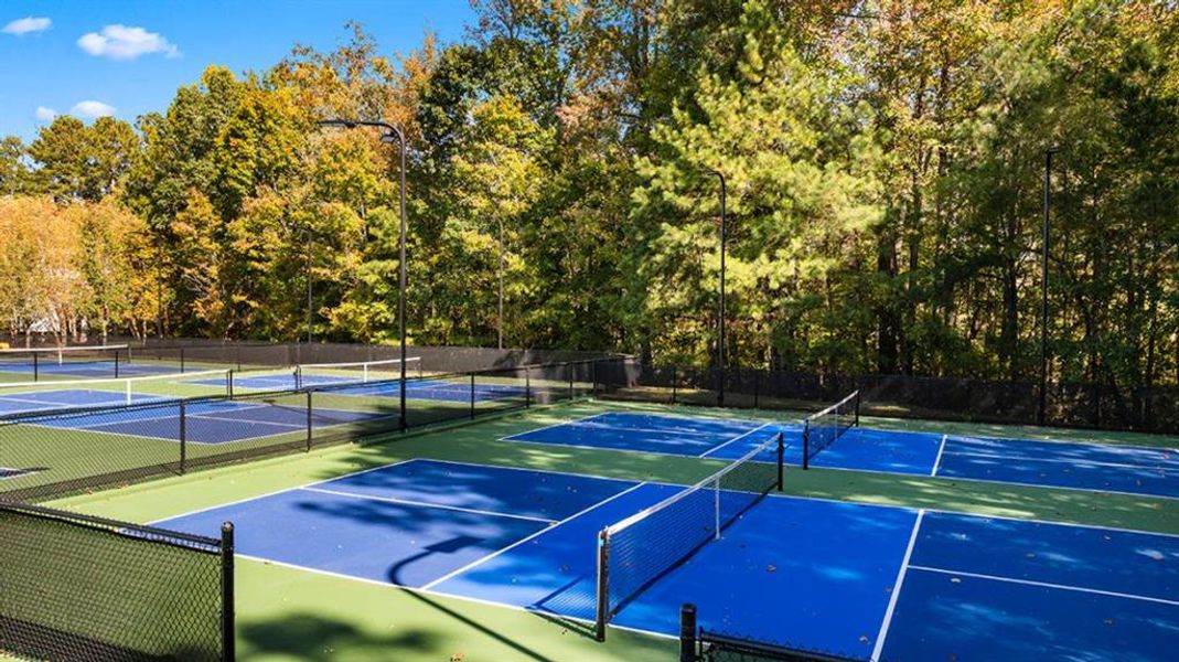 Community amenities in Hamptons at Riverwood East, Dallas (Image 71). Community amenities in Hamptons at Riverwood East, Dallas (Image 71).