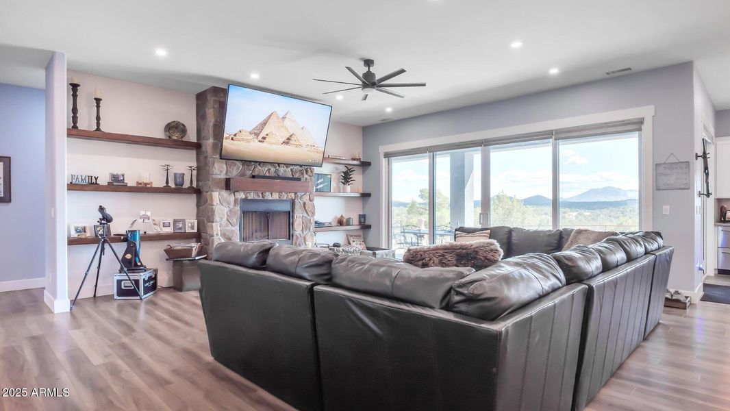 Open Concept Open Concept