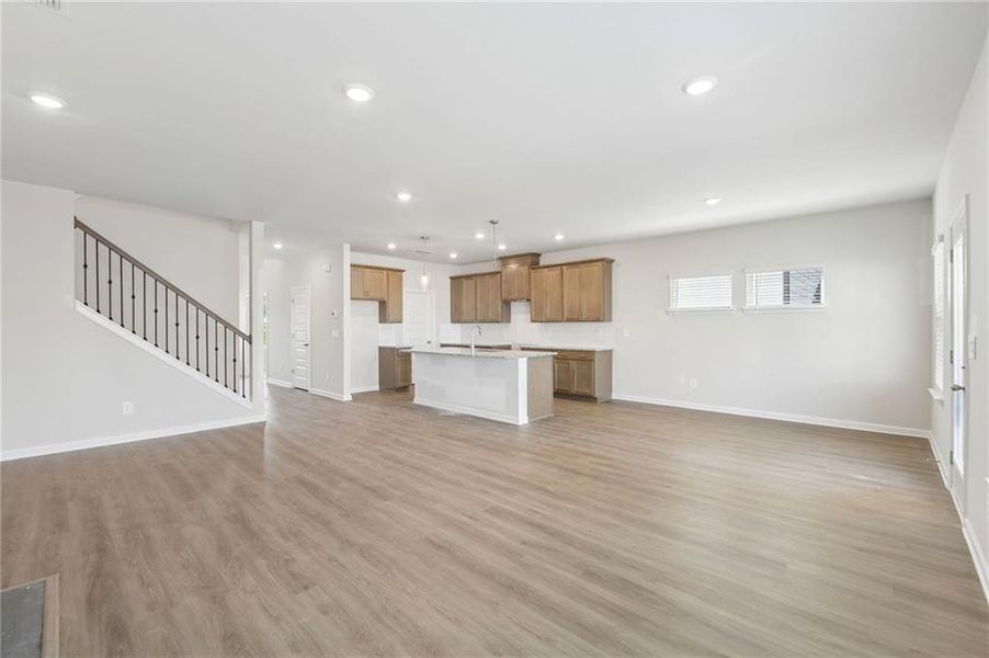 Spacious, unfurnished interior of a new home in Martin Springs - Estate Series, Lawrenceville (Image 33).