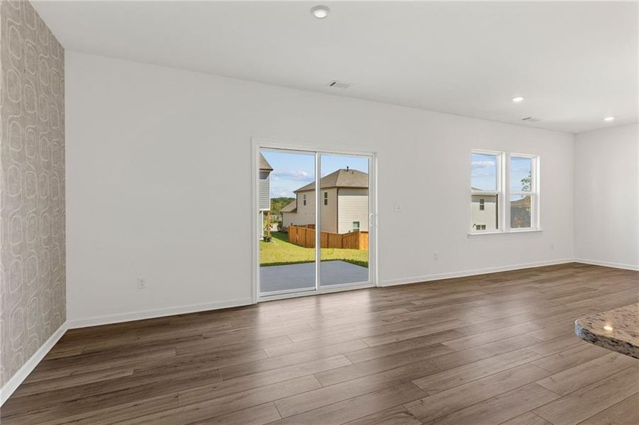 Spacious, unfurnished interior of a new home in , Douglasville (Image 21). Spacious, unfurnished interior of a new home in , Douglasville (Image 21).