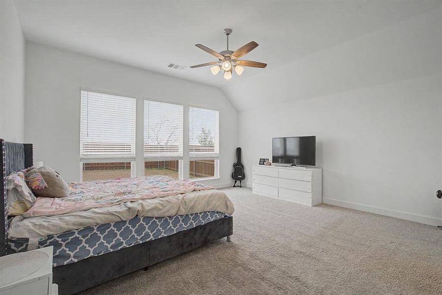 Furnished interior view inside a new home in North Sky, Celina (Image 19).