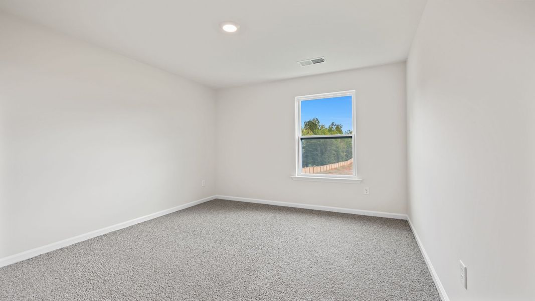 Spacious, unfurnished interior of a new home in Cascade Point, Seneca (Image 27).