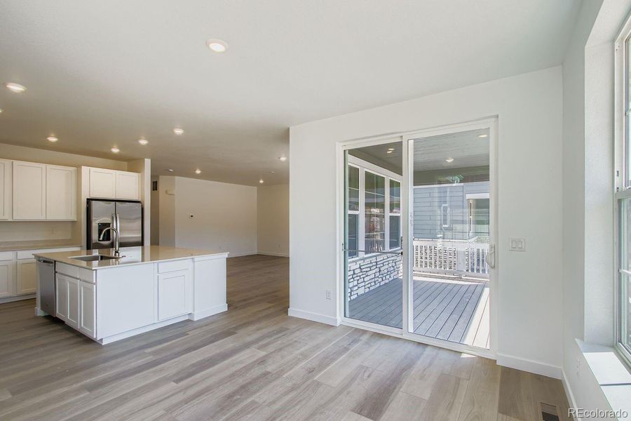 Image 11 of a home in Ken-Caryl Ranch: The Monarch Collection. Image 11 of a home in Ken-Caryl Ranch: The Monarch Collection.