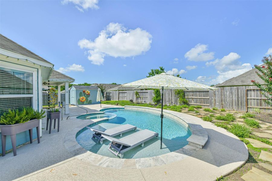 Community amenities in Mustang Crossing, Alvin (Image 27).