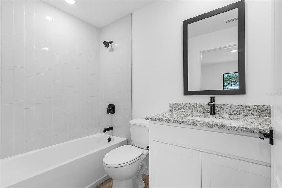 Furnished interior view inside a new home in Port Charlotte, North Port (Image 5).