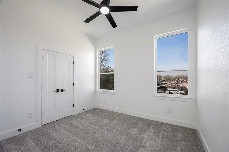 Spacious, unfurnished interior of a new home in , Dallas (Image 24).