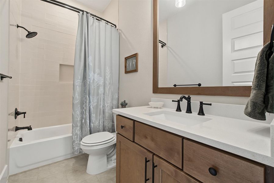 Furnished interior view inside a new home in The Highlands, Porter (Image 38).