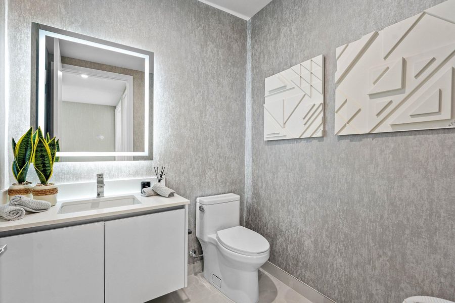 026-220LakeShoreDrive-2123-LakePark-FL-3