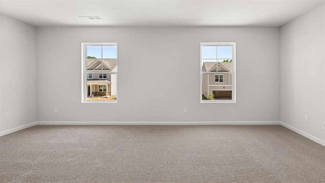 Spacious, unfurnished interior of a new home in Lost Creek, Dallas (Image 18).