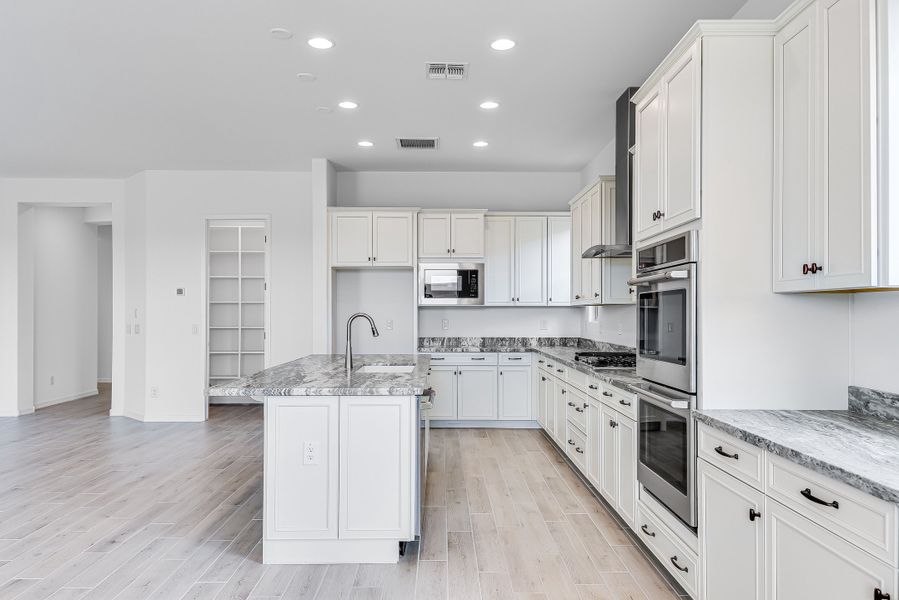 Representative furnished interior of a home built from the Hillary by Taylor Morrison in Allen Ranches Expedition Collection, Litchfield Park (Image 9). Representative furnished interior of a home built from the Hillary by Taylor Morrison in Allen Ranches Expedition Collection, Litchfield Park (Image 9).