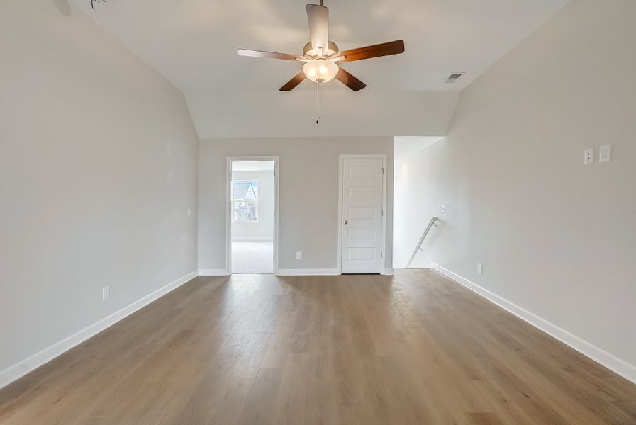 Representative unfurnished interior of a home built from the Tahoe by Parkside Builders in Anderson Park, Hendersonville (Image 44). Representative unfurnished interior of a home built from the Tahoe by Parkside Builders in Anderson Park, Hendersonville (Image 44).