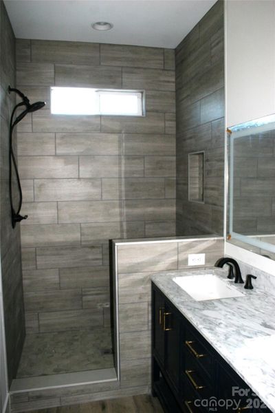 Image 17 of a home in .