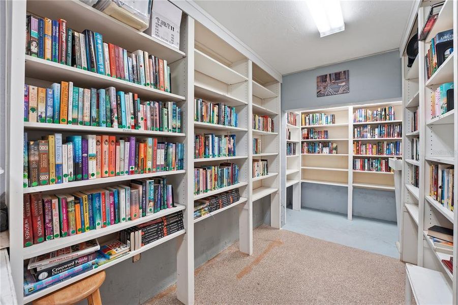 Furnished interior view inside a new home in , Longboat Key (Image 12).