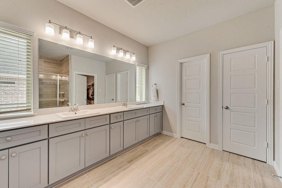 Furnished interior view inside a new home in , Flower Mound (Image 19).