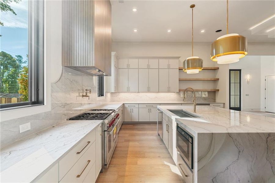 Furnished interior view inside a new home in , Alpharetta (Image 14).