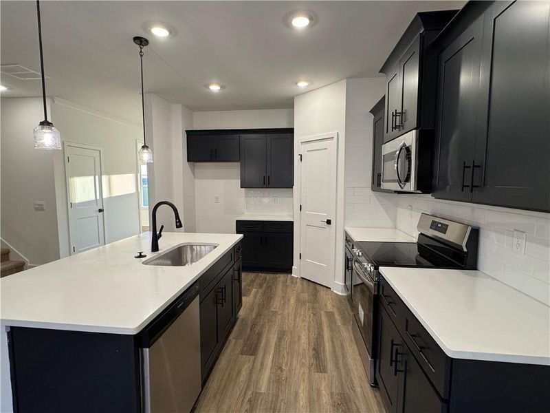 Furnished interior view inside a new home in Thunder Ridge, Dawsonville (Image 4). Furnished interior view inside a new home in Thunder Ridge, Dawsonville (Image 4).