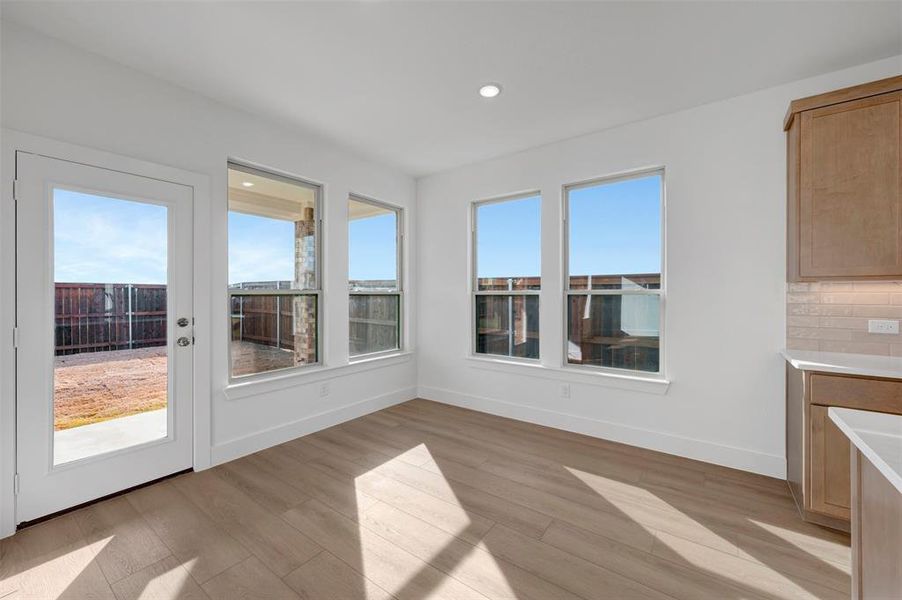 Spacious, unfurnished interior of a new home in Lily Creek at Sutton Fields, Aubrey (Image 25).
