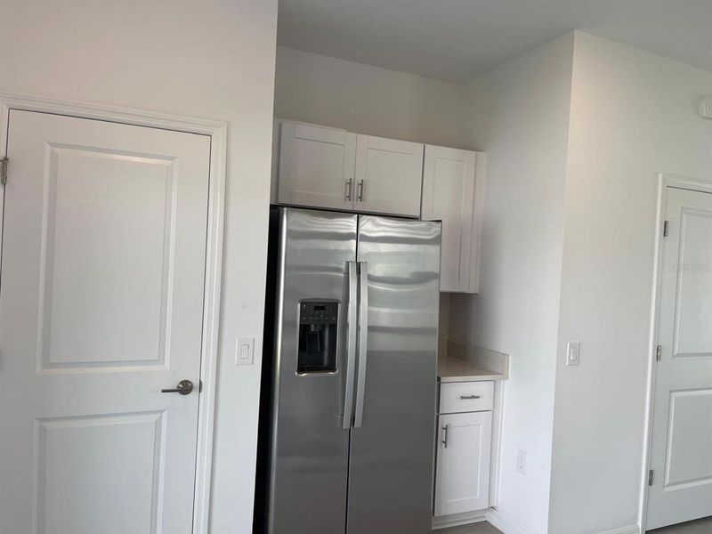 Furnished interior view inside a new home in , Kissimmee (Image 7).