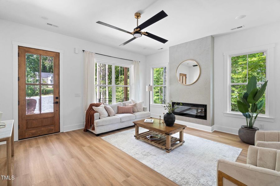 8-web-or-mls-712 Oaks Lane Rd-8