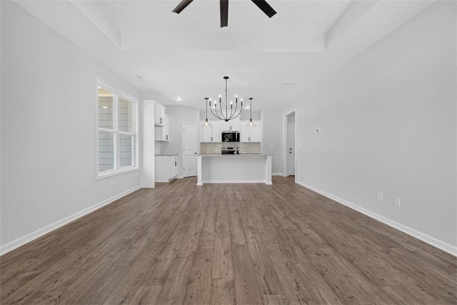 Spacious, unfurnished interior of a new home in , Athens (Image 34).