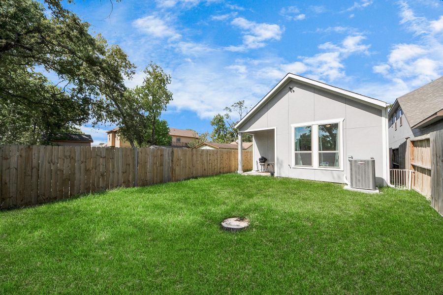 Yard Maintence Wont Be Too Crazy