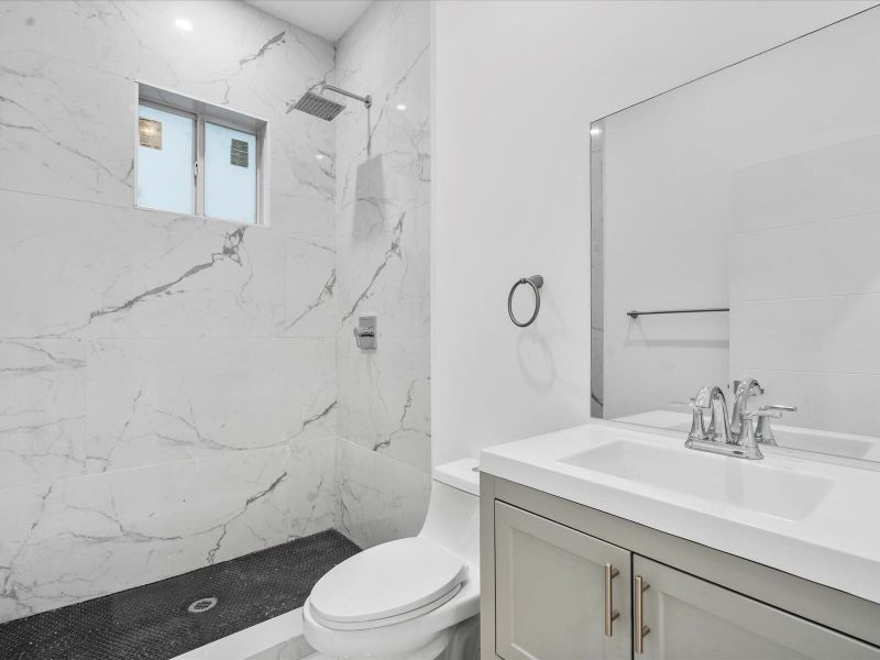 Furnished interior view inside a new home in , Fort Lauderdale (Image 9).