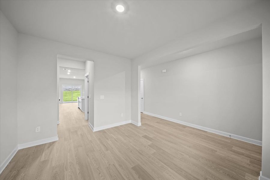Spacious, unfurnished interior of a new home in Shiloh Valley, Piedmont (Image 9). Spacious, unfurnished interior of a new home in Shiloh Valley, Piedmont (Image 9).