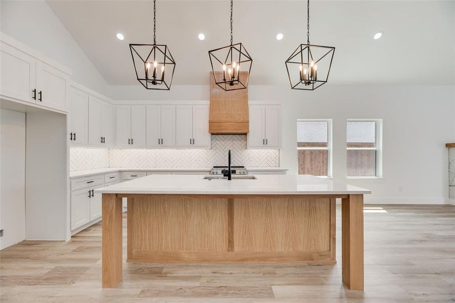 Furnished interior view inside a new home in , Greenville (Image 8).