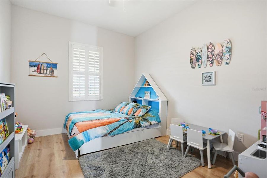 Furnished interior view inside a new home in , Weeki Wachee (Image 6).
