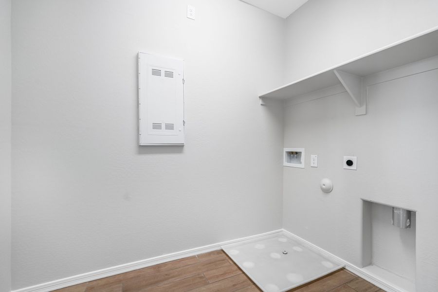 Representative unfurnished interior of a home built from the Revere by Taylor Morrison in Allen Ranches Expedition Collection, Litchfield Park (Image 40). Representative unfurnished interior of a home built from the Revere by Taylor Morrison in Allen Ranches Expedition Collection, Litchfield Park (Image 40).