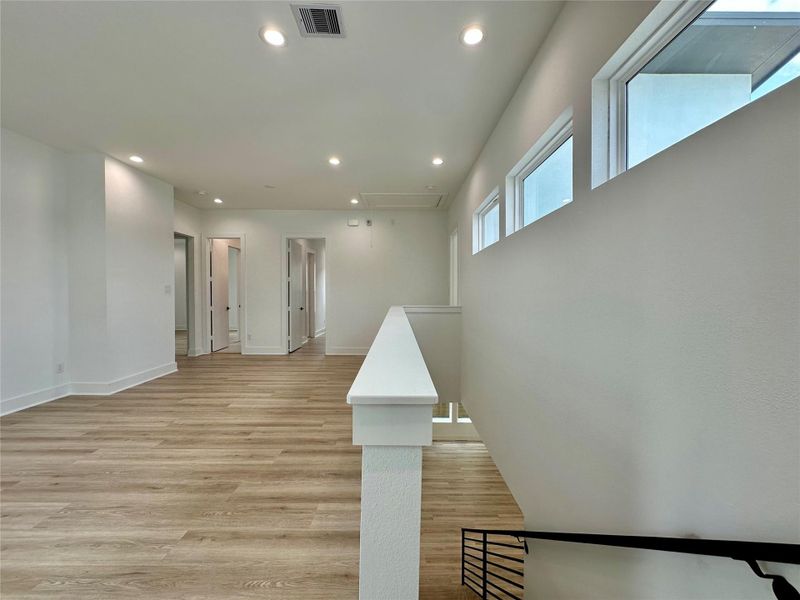 Spacious, unfurnished interior of a new home in , Missouri City (Image 37). Spacious, unfurnished interior of a new home in , Missouri City (Image 37).