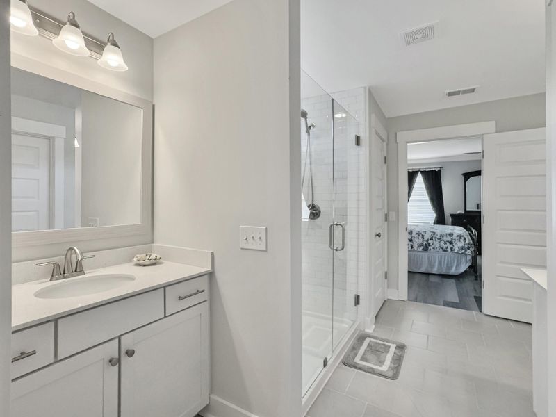 Furnished interior view inside a new home in Hewing Farms, Summerville (Image 50). Furnished interior view inside a new home in Hewing Farms, Summerville (Image 50).