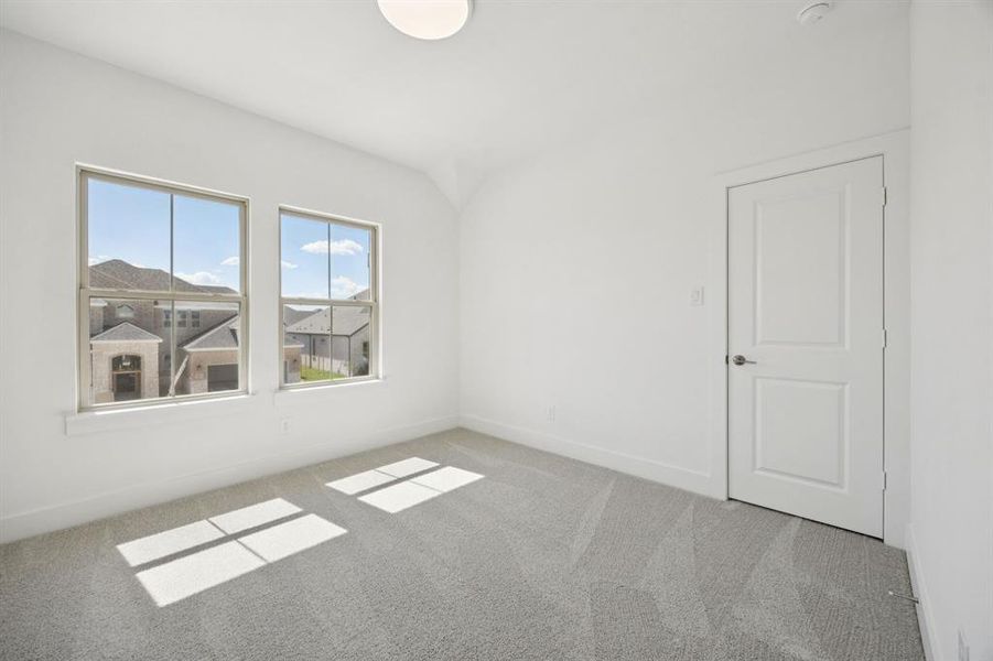 Spacious, unfurnished interior of a new home in Painted Tree Lakeside, McKinney (Image 18). Spacious, unfurnished interior of a new home in Painted Tree Lakeside, McKinney (Image 18).