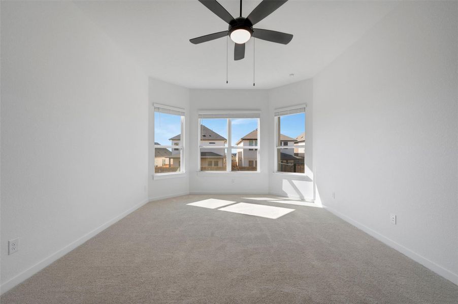 Spacious, unfurnished interior of a new home in Heritage, Dripping Springs (Image 36).
