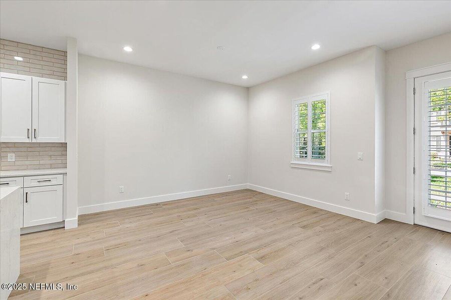 Spacious, unfurnished interior of a new home in , Jacksonville (Image 29). Spacious, unfurnished interior of a new home in , Jacksonville (Image 29).