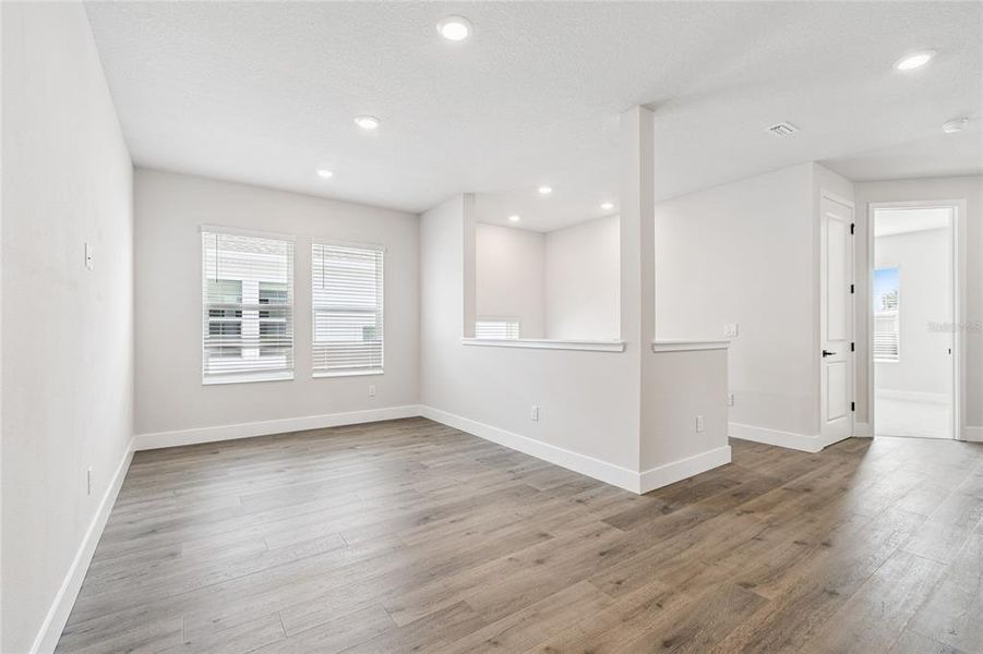 Spacious, unfurnished interior of a new home in South Tampa - Urban Collection, Tampa (Image 31).