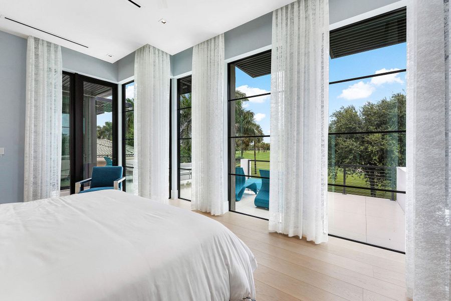 471_Royal_Palm_Way_77