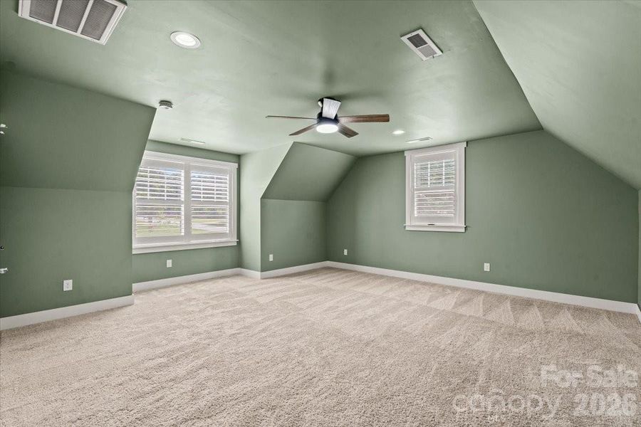Bonus/4th bedroom Bonus/4th bedroom