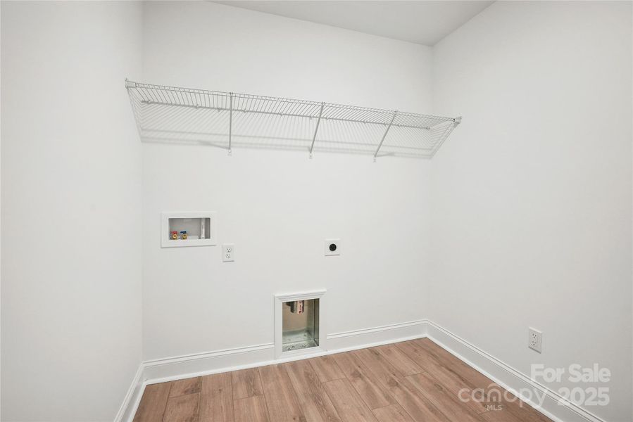 Spacious, unfurnished interior of a new home in , Waxhaw (Image 34).